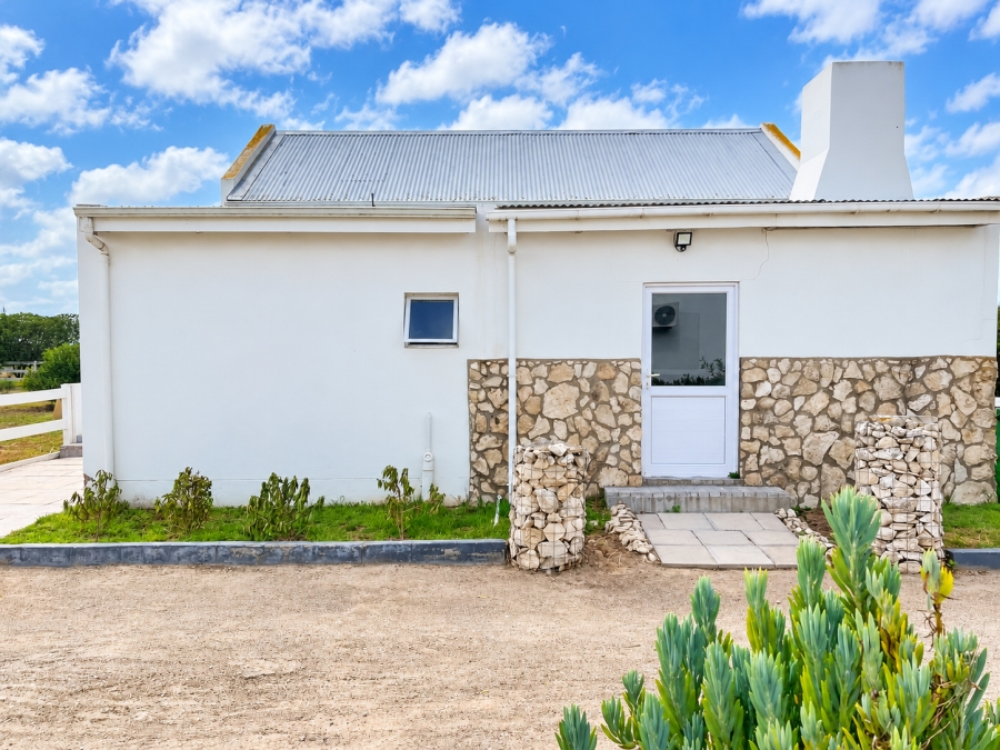 To Let 2 Bedroom Property for Rent in Long Acres Country Estate Western Cape